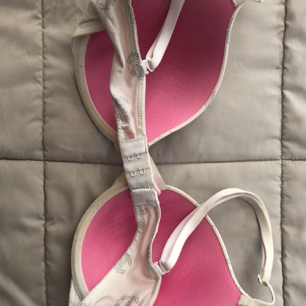 Bra - Picture 2 of 3